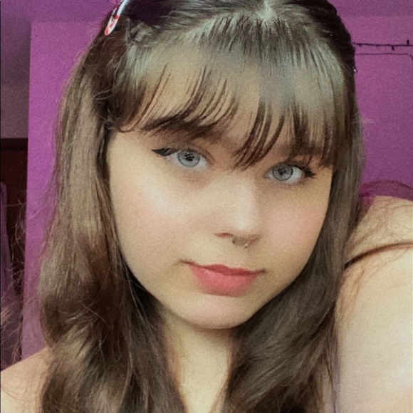 Meet your Posher, Riley - Picture 4 of 5